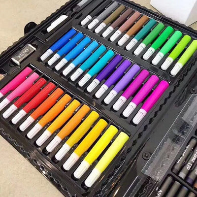 150 pieces children's watercolor pens set with vibrant colors for kids' art and creative painting, non-toxic, easy-to-use watercolor markers perfect for school and home art project